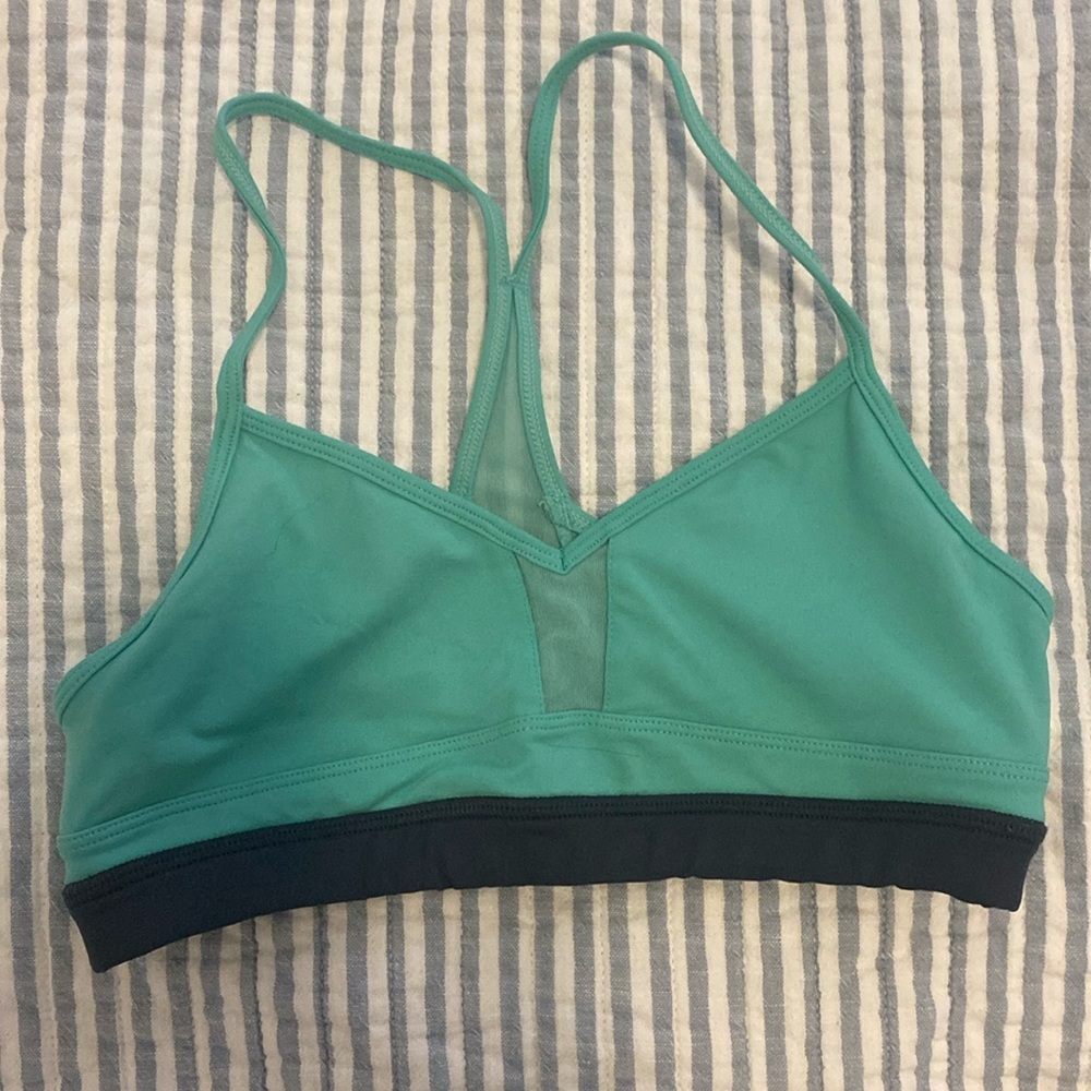Alo yoga sports bra. Size XS/S